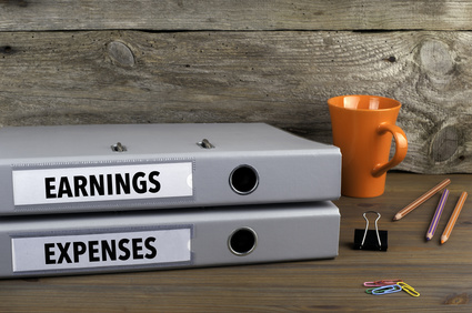 Employee expenses and benefits