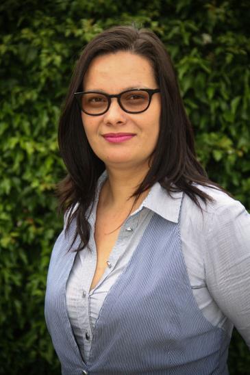 Cristina Bratosin of Sandra Silk Bookkeepng