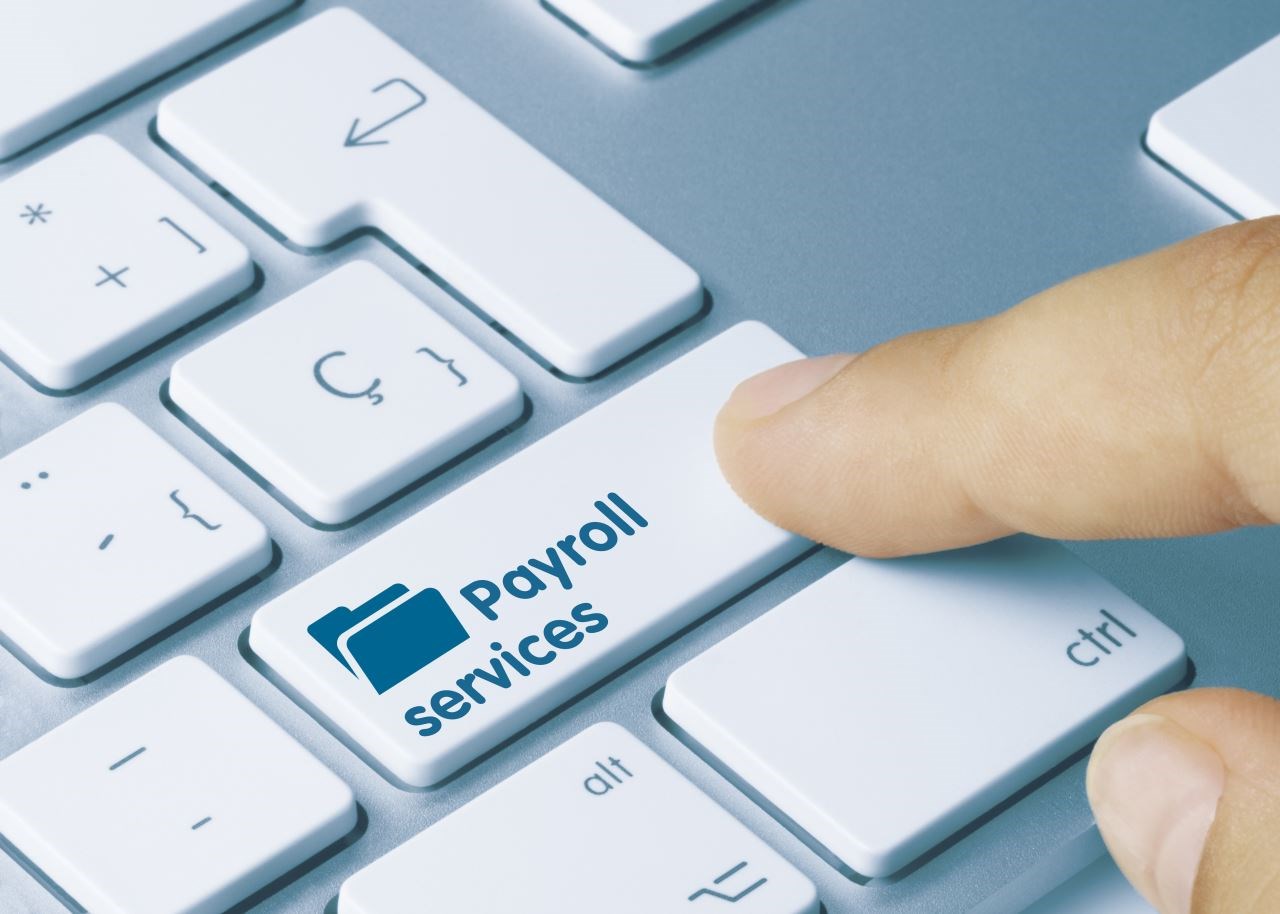 What are the benefits of outsourcing your payroll?